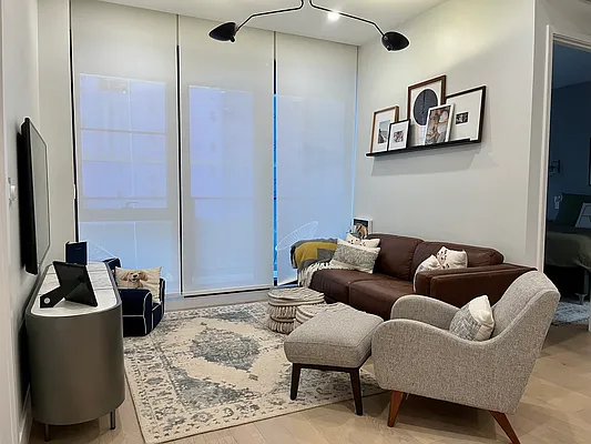 Rented by Compass | media 3