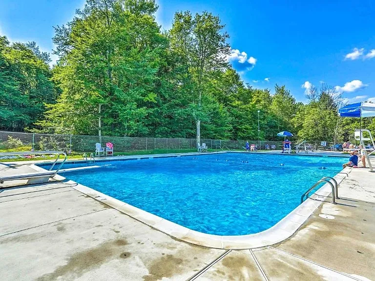 1111 Wissinoming Dr — Photo 40