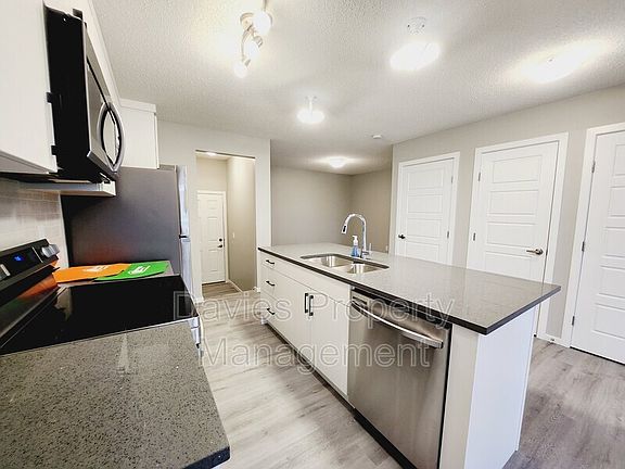 4th image of 20407 21st Ave NW
