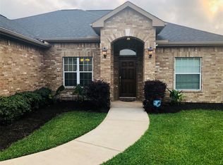 804 Sterling Ct, Bay City, TX 77414