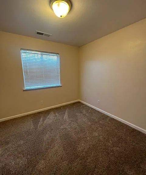 3845 Primrose St — Photo 5