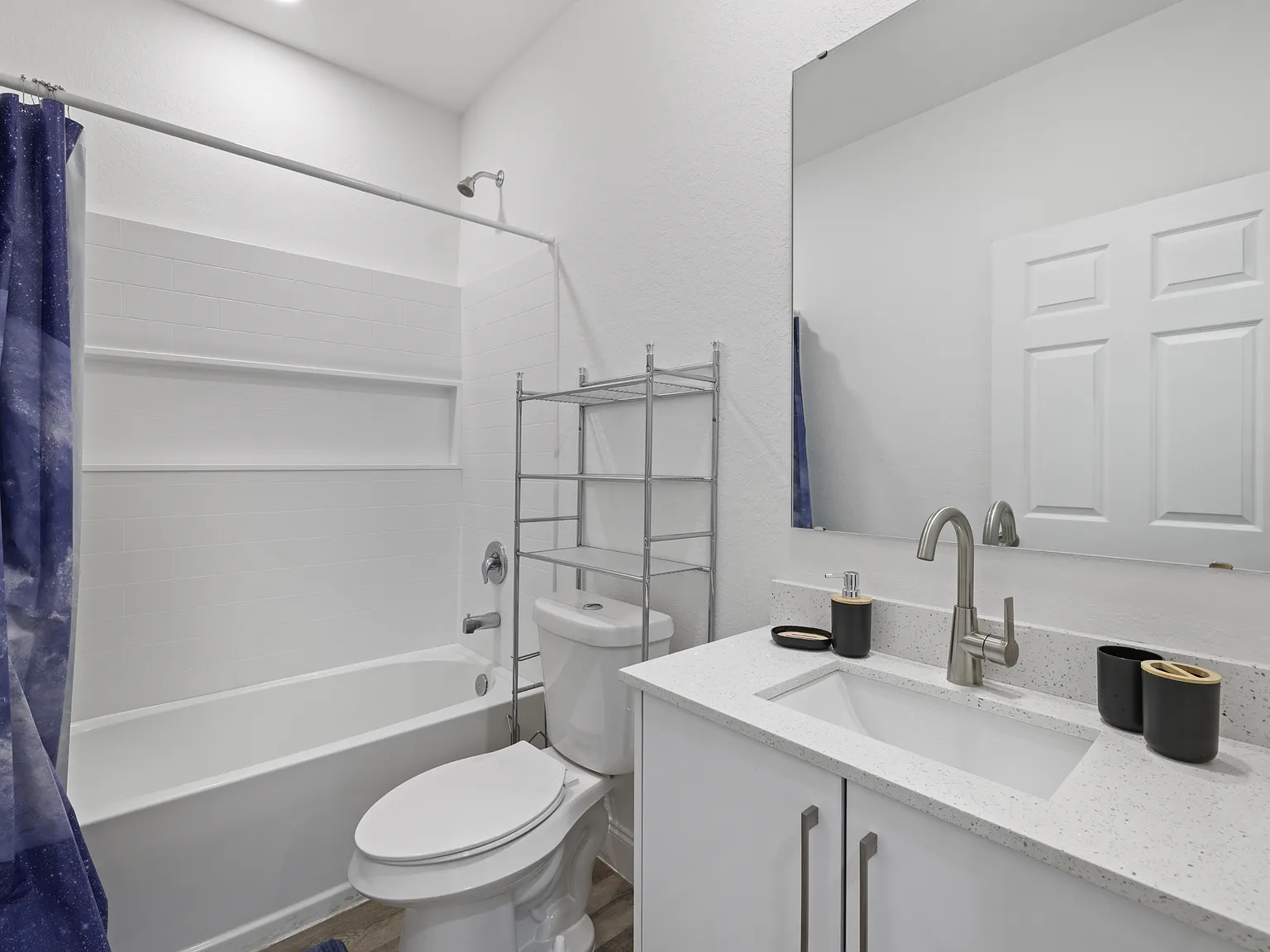 1917 Lorna Avenue - 1 — Photo 3
