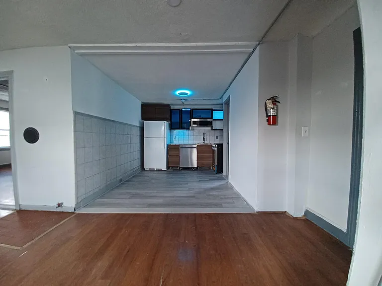 166 Wood St #3 — Photo 3