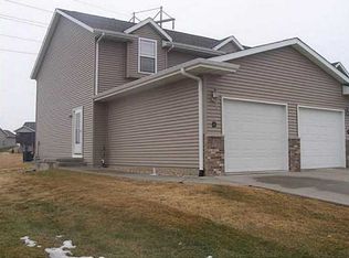 4120 37th Ave SW UNIT D, Cedar Rapids, IA 52404