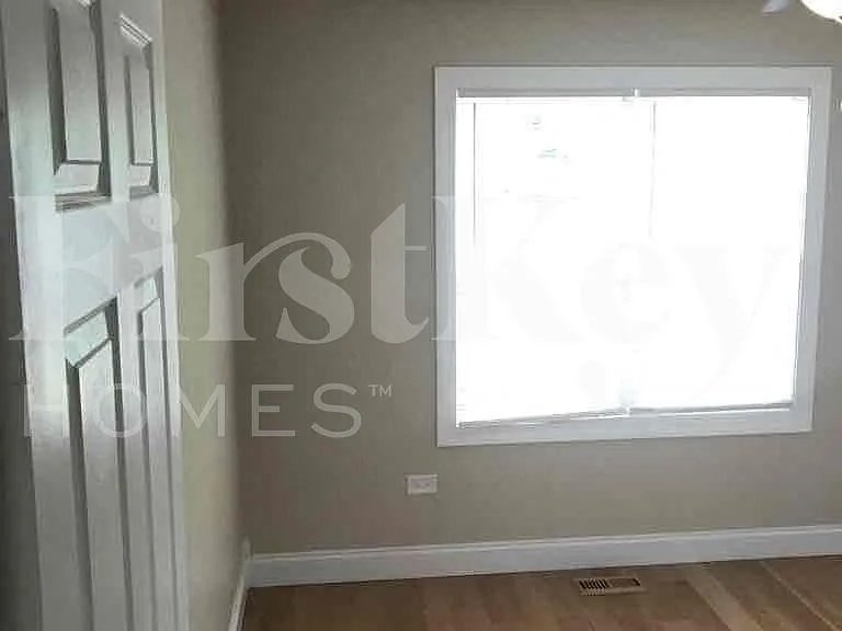 1023 Bothwell Ct — Photo 10