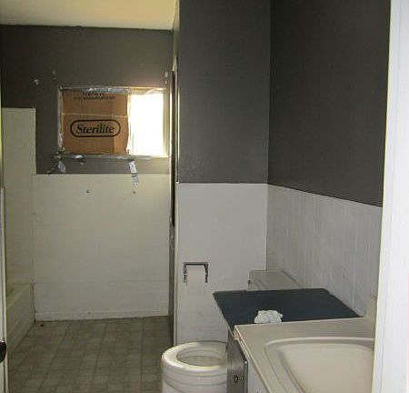 3rd image of 102 S McNair St