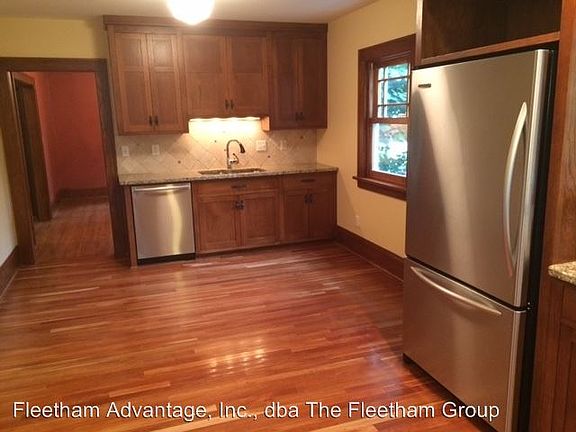 5th image of 3417 Holmes Ave S