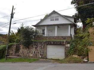 103 Montgomery St, Bluefield, VA 24605