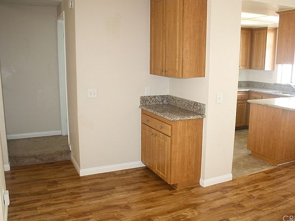 2nd image of 27662 Nugget Dr APT 3