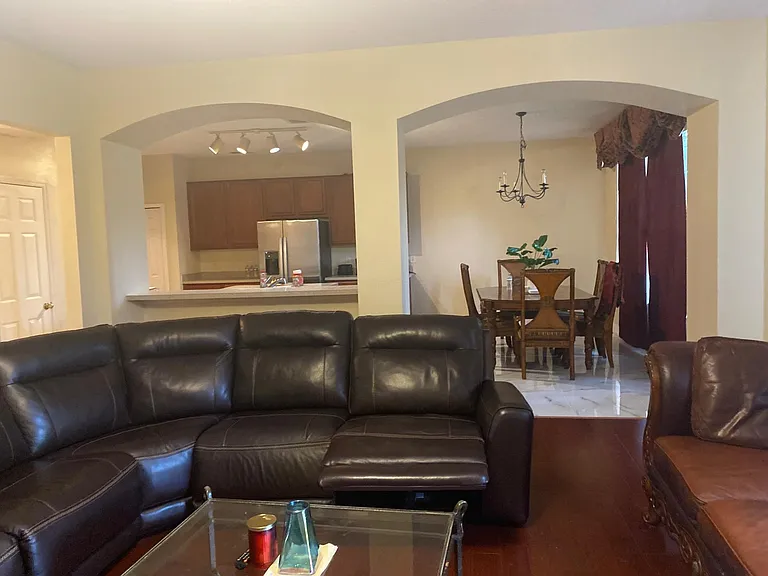 2705 Grapevine Crst — Photo 6