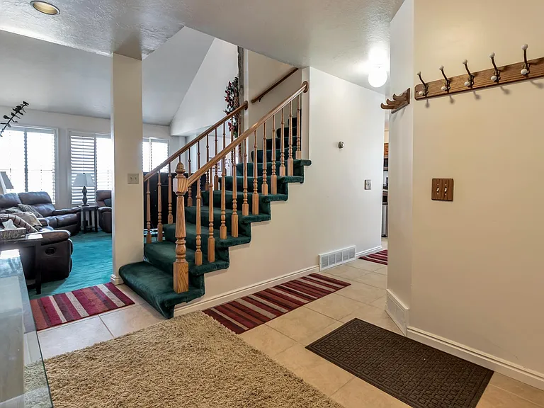 3563 E Wasatch Grove Ln — Photo 6