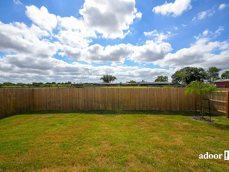 1208 Grace Park Rd — Photo 26