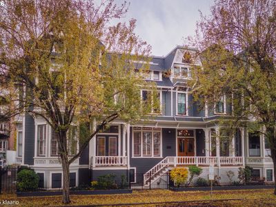 133 NW 18th Ave APT 1, Portland, OR, 97209