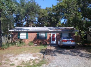 120 NE 34th St, Oak Island, NC 28465