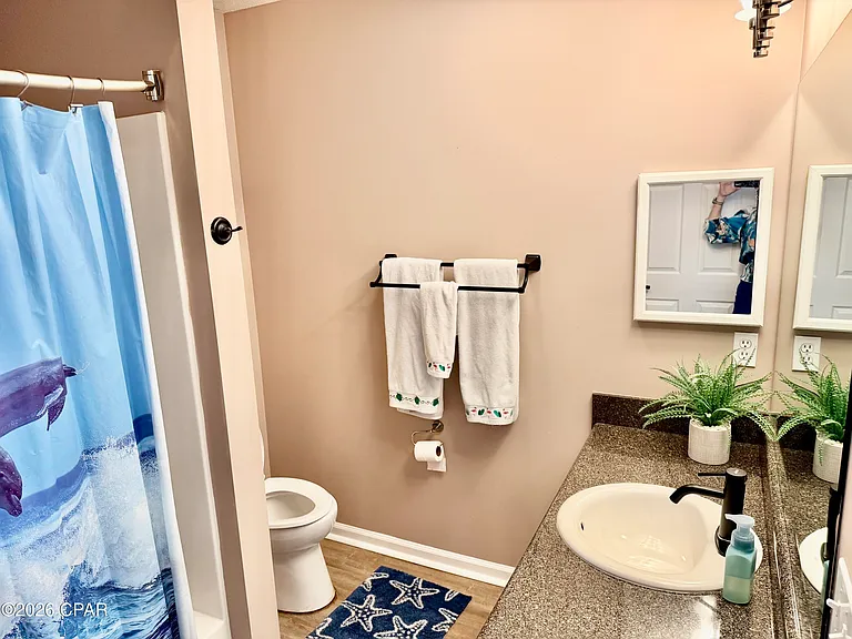11710 Seashore Ln — Photo 19