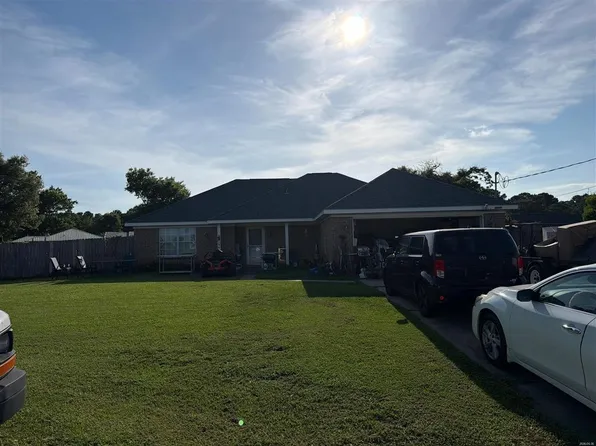14049 Karin Ct, Summerdale, AL 36580