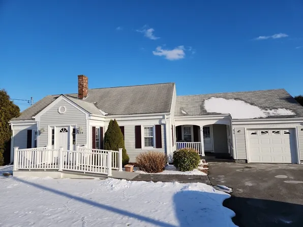 829 N Eastern Ave, Fall River, MA 02720