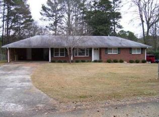 138 Jennifer Ln, Lilburn, GA 30047