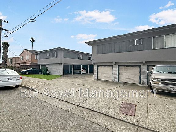 2nd image of 1507 Humboldt Ave Unit 9