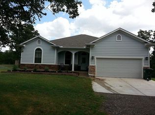 139 Simpson Ave, Cedar Creek, TX 78612