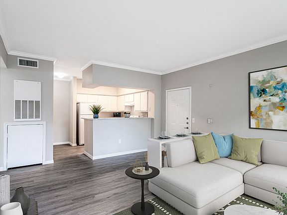 2nd image of 11355 Richmond Ave APT 712
