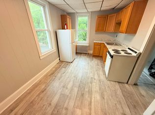 133 N Church St FLOOR 2, Mohnton, PA