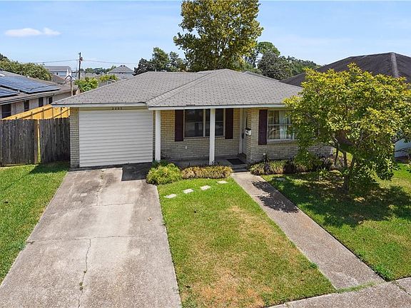 2nd image of 2005 Metairie Heights Ave
