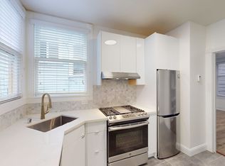 1740 Sacramento St APT 7, San Francisco, CA 94109