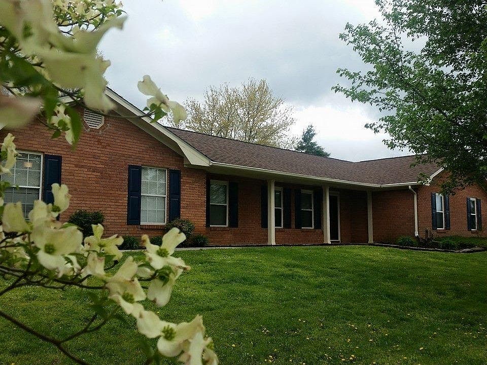1st image of 1401 Beaumont Ave