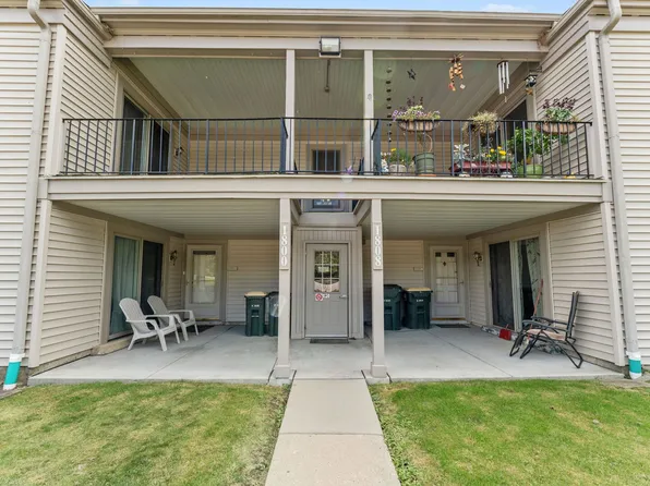 1808 Fayette Walk #H, Schaumburg, IL 60194