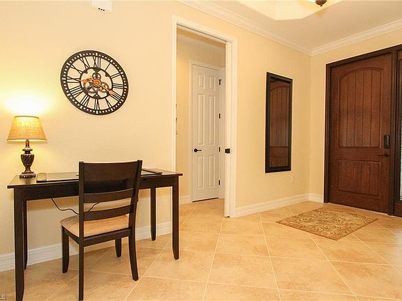 2nd image of 3122 Aviamar Cir