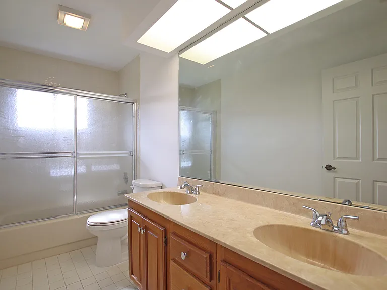 6944 Misty Lake Way — Photo 18