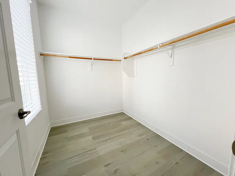 1250 N Abbey Ln #112 — Photo 15