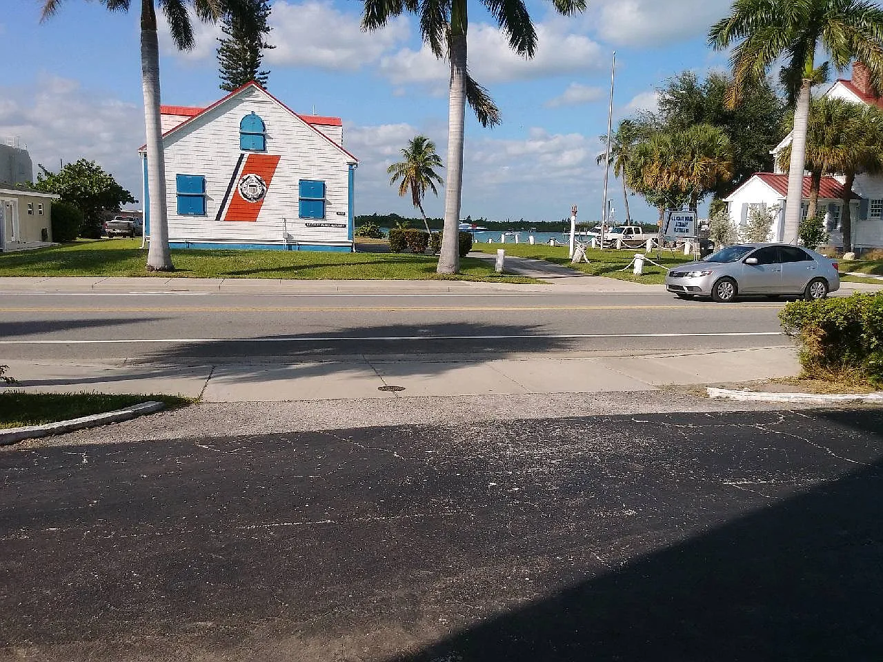 1 bed, 500 sqft, $1,400 — Photo 2