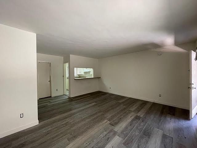 1st image of 5138 Zelzah Ave #A104