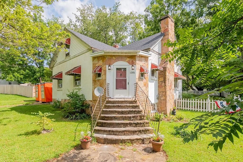 1301 Newbern Rd, Pulaski, VA 24301 Zillow