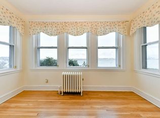 188 Bayswater St #1, Boston, MA 02128
