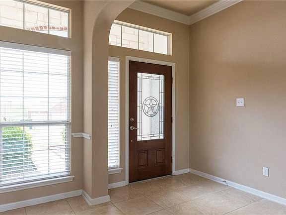 5th image of 19500 Sea Island Dr