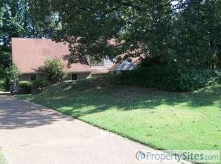 8862 Eatonwick Dr, Cordova, TN 38016