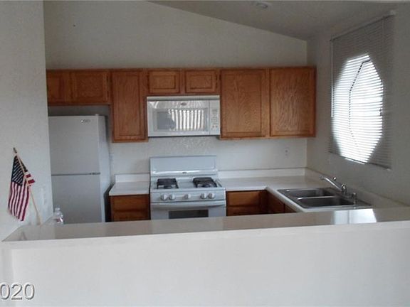 5th image of 5030 S Rainbow Blvd Unit 205