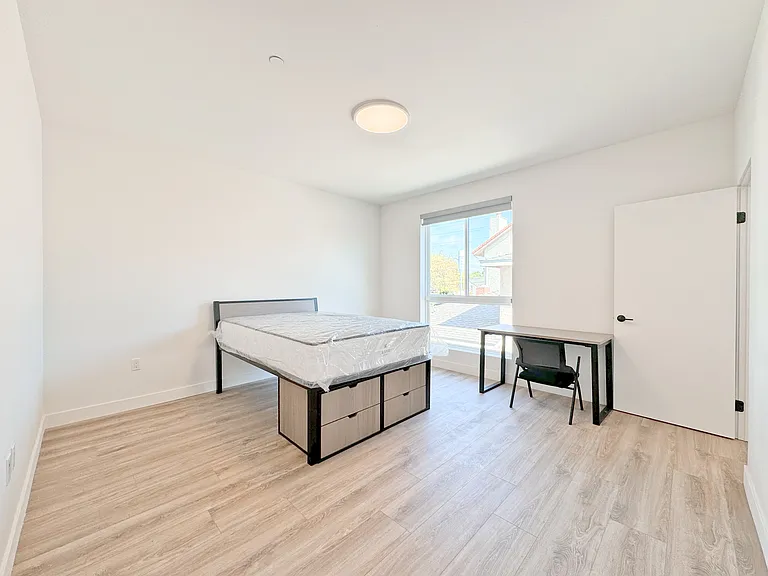 1743 Armacost Ave — Photo 40