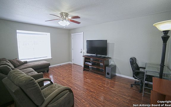 5th image of 7834 Broadway St