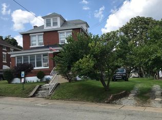 32 Overland Ave, Duquesne, PA 15110