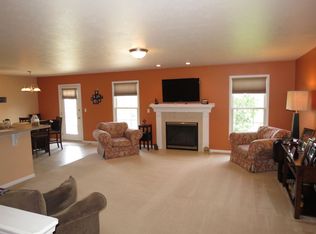 102 Singleton Dr, North Liberty, IN 46554