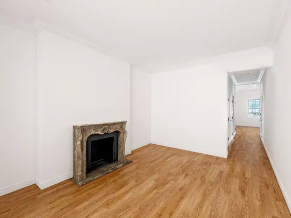 36 East 73rd Street image 16 of 23