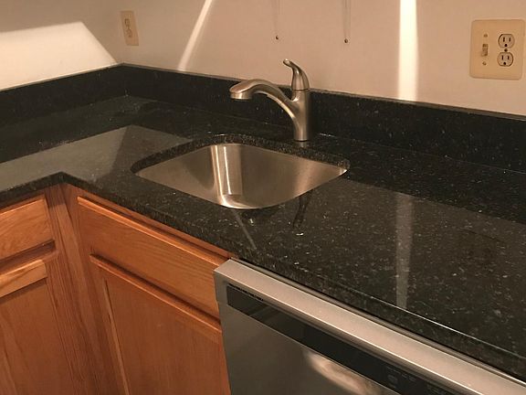 5th image of 5798 Village Green Dr