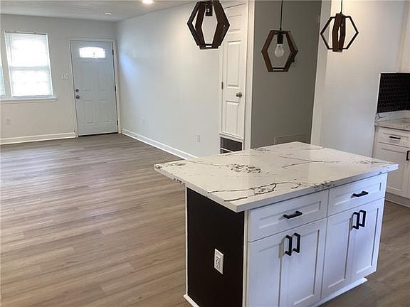 5th image of 1457 Lauradale Dr