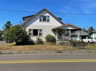 2510 3rd St, Tillamook, OR
