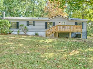 906 Frazier Rd, Sparta, TN 38583