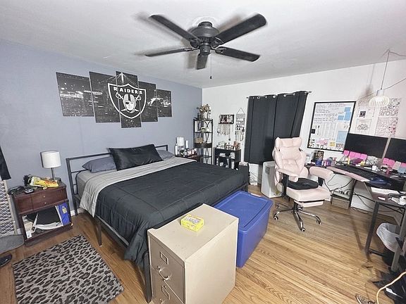 5th image of 705 C Ave